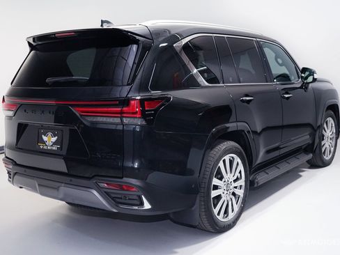 Used 2026 Lexus LX 700h Ultra Luxury AWD/4WD image 5