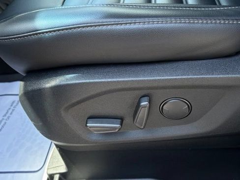 Used 2020 Ford Edge SEL w/ Convenience Package AWD/4WD image 16