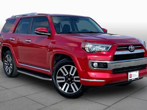 Used 2020 Toyota 4Runner Limited RWD image 3