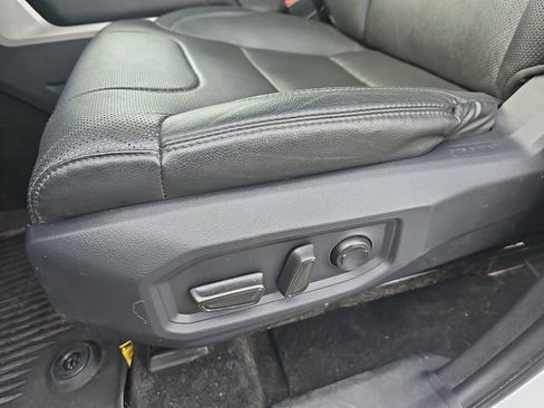 Used 2023 Toyota Tundra SR5 w/ SR5 Premium Package AWD/4WD image 20