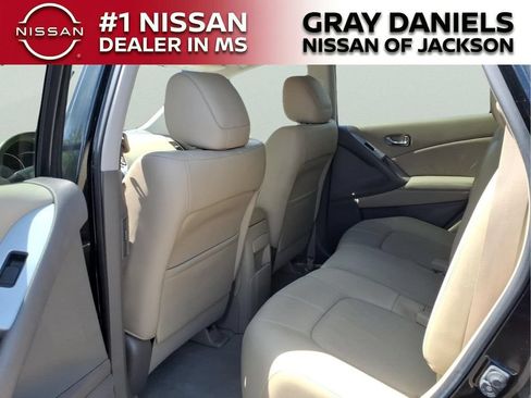 Used 2009 Nissan Murano SL w/ Technology Pkg FWD image 27