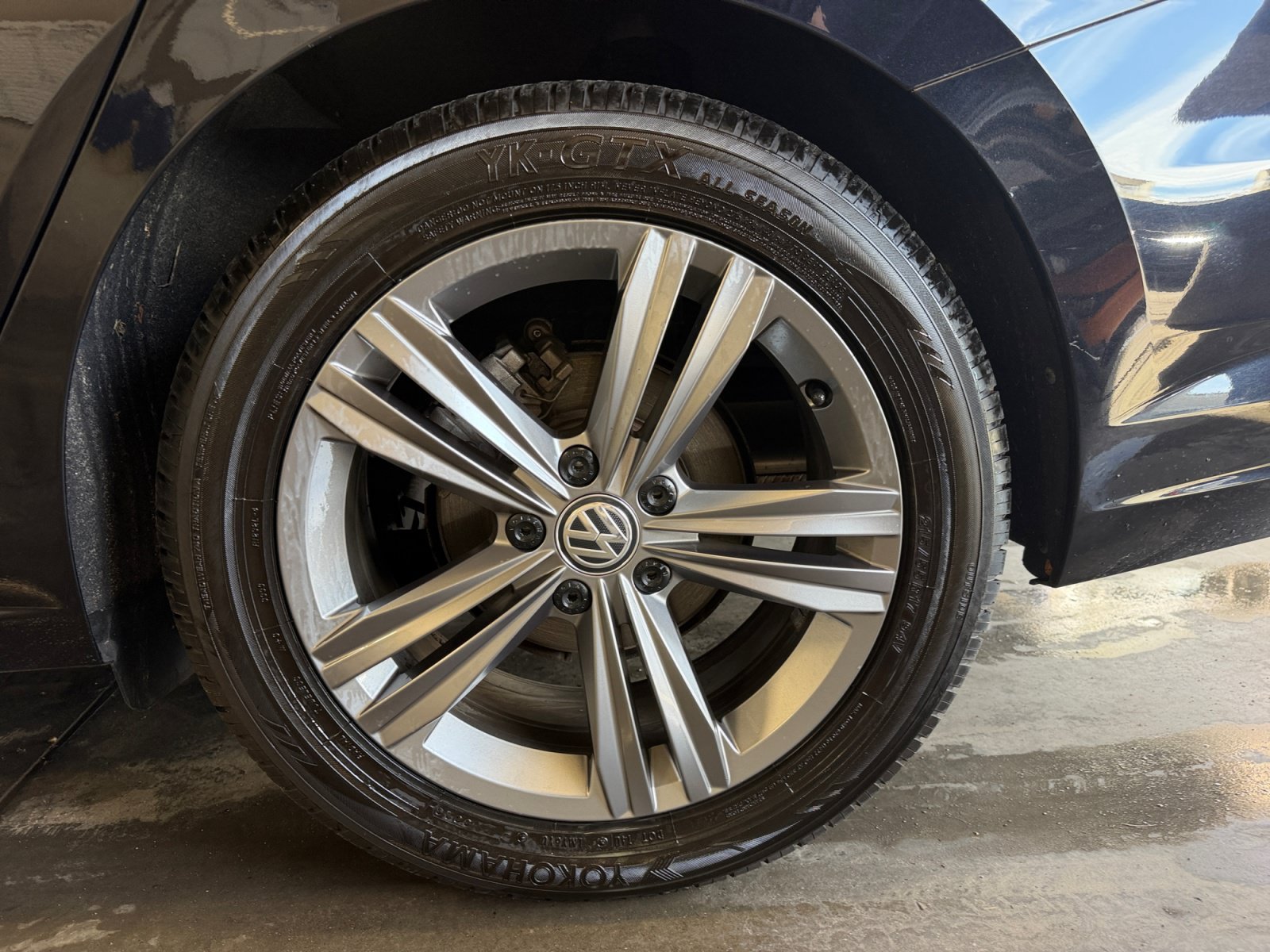 Used 2020 Volkswagen Jetta R-Line FWD image 26