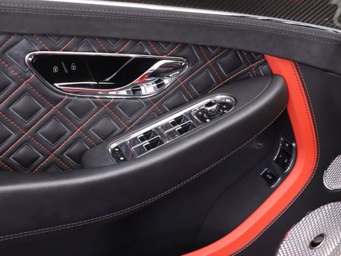 Used 2024 Bentley Continental GT Speed image 24