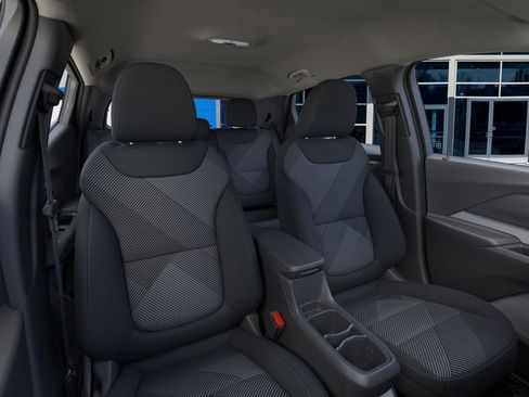 New 2027 Chevrolet Bolt LT w/ Comfort Package image 18