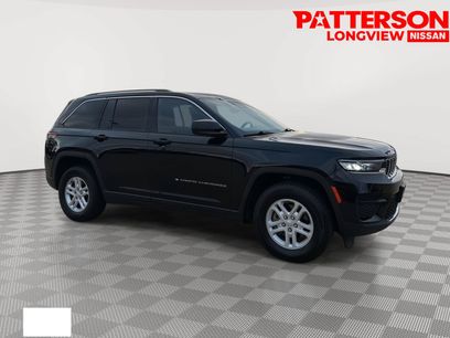 Used 2023 Jeep Grand Cherokee Laredo