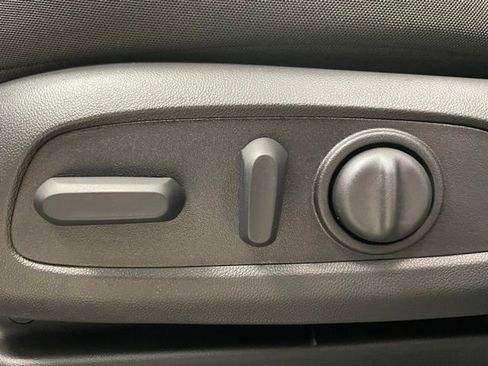 New 2026 Chevrolet TrailBlazer LT w/ Convenience Package image 9