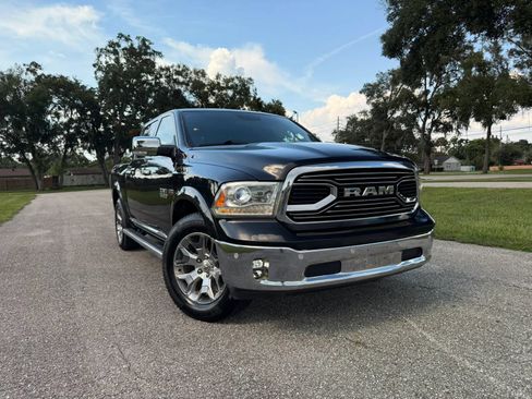 Used 2017 RAM 1500 Limited AWD/4WD image 3