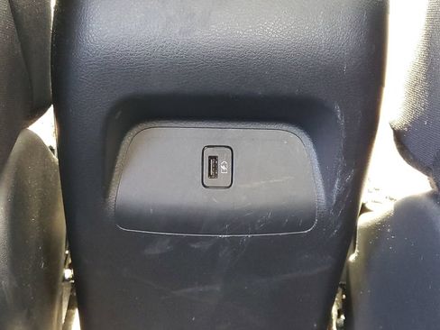 Used 2024 Nissan Sentra SR FWD image 10