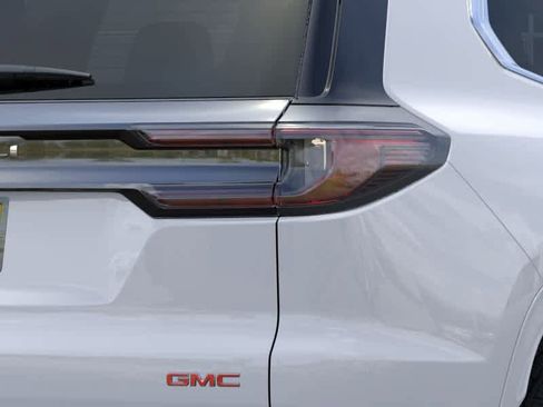 New 2026 GMC Acadia Denali w/ Super Cruise Package AWD/4WD image 11