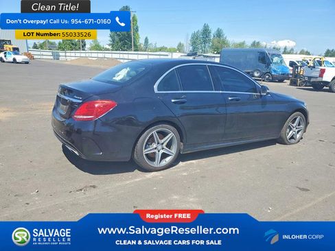 Used 2015 Mercedes-Benz C 300 4MATIC Sedan image 4