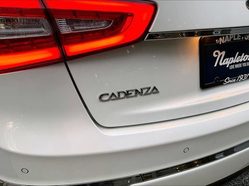 Used 2016 Kia Cadenza Premium FWD image 35