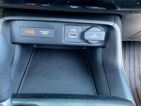 Used 2023 Honda Civic Sport image 15