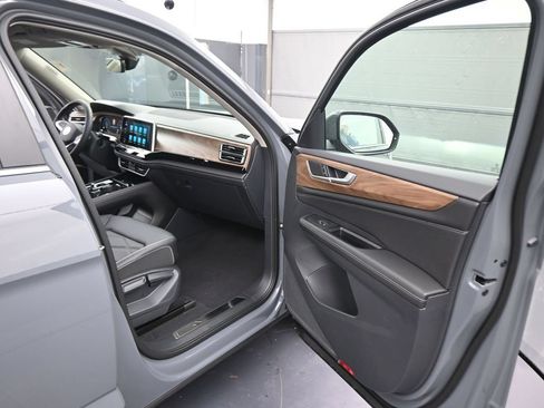 New 2026 Volkswagen Atlas SE AWD/4WD image 43