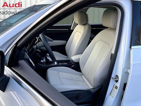 Used 2025 Audi Q3 2.0T Premium Plus w/ Premium Plus Package image 21