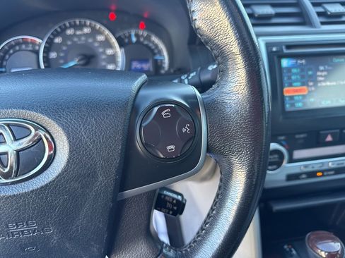 Used 2012 Toyota Camry XLE image 15