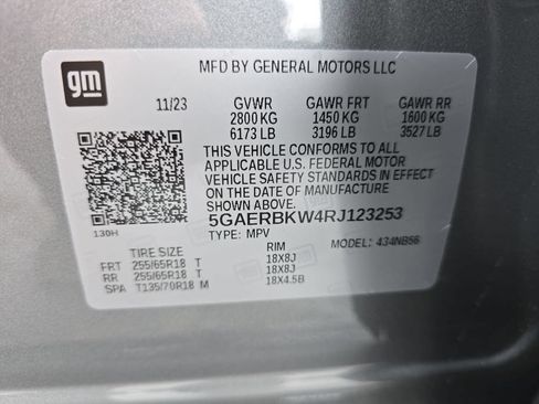 Used 2024 Buick Enclave Essence w/ LPO, Floor Liner Package FWD image 35