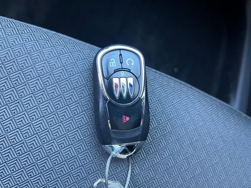 Used 2025 Buick Encore GX Preferred image 22