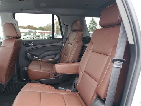 Used 2019 Chevrolet Tahoe Premier w/ Premier Plus Edition image 9