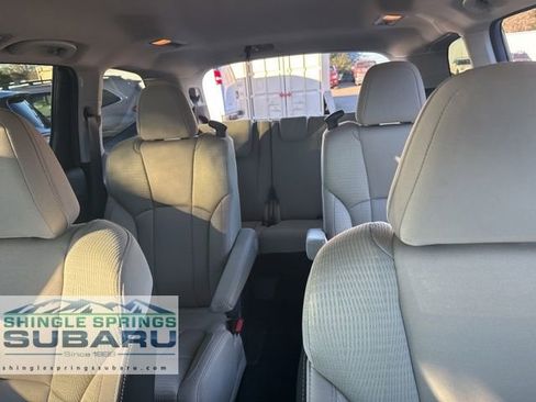 Certified 2024 Subaru Ascent Premium w/ Convenience Package image 26