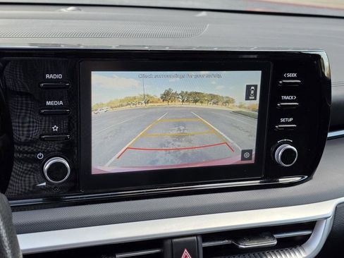 Used 2021 Kia K5 LXS image 11