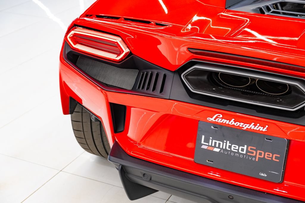 Used 2026 Lamborghini Temerario AWD/4WD image 16