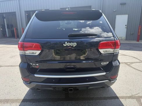 Used 2018 Jeep Grand Cherokee Limited AWD/4WD image 3