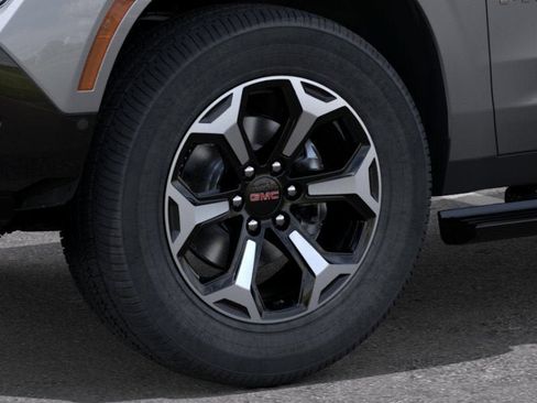 New 2026 GMC Yukon AT4 Ultimate w/ LPO, Floor Liner Package AWD/4WD image 11