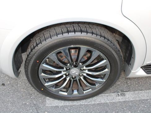 Used 2015 INFINITI QX80 4WD image 21