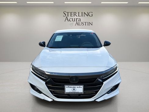 Used 2022 Honda Accord Sport image 3