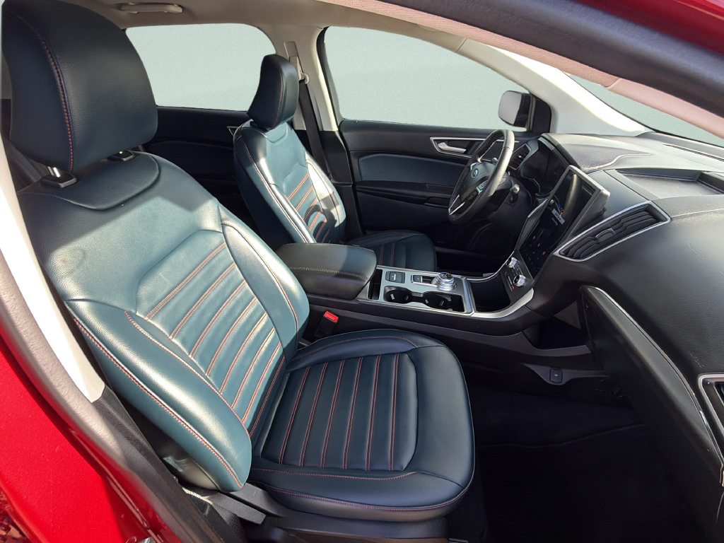 Used 2024 Ford Edge SEL w/ Sport Appearance Package AWD/4WD image 10