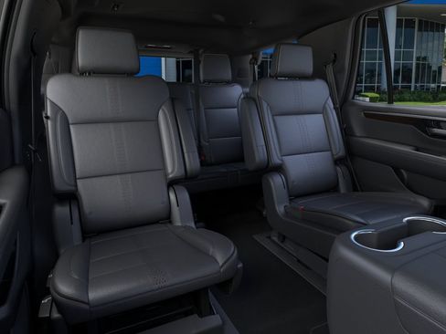 New 2026 Chevrolet Tahoe High Country w/ Sun And Tow Package RWD image 17