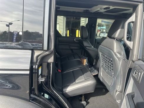 New 2025 Ford Bronco Badlands AWD/4WD image 29
