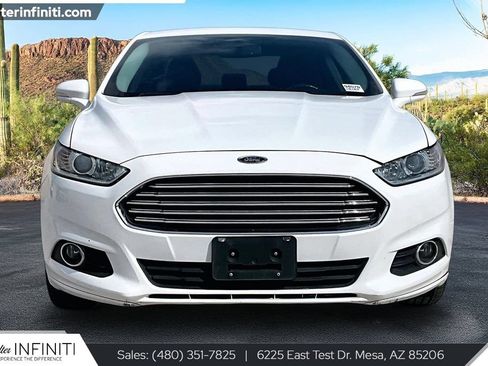 Used 2016 Ford Fusion SE w/ Equipment Group 202A FWD image 3