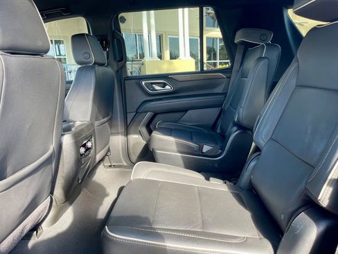 Used 2023 Chevrolet Tahoe Premier image 12