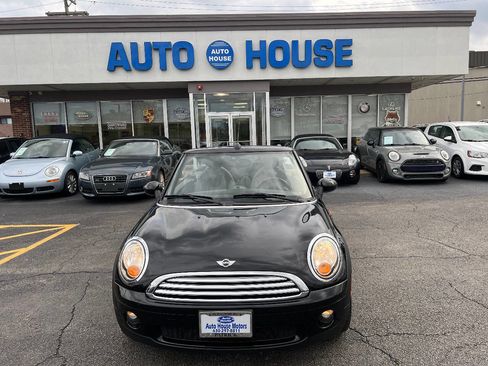 Used 2010 MINI Cooper Convertible FWD image 2