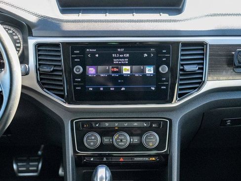 Used 2019 Volkswagen Atlas SEL R-Line image 19