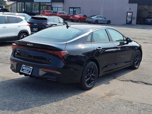 New 2026 Kia K5 LXS image 30