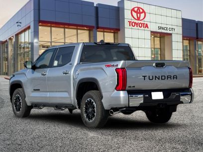 New 2026 Toyota Tundra SR5
