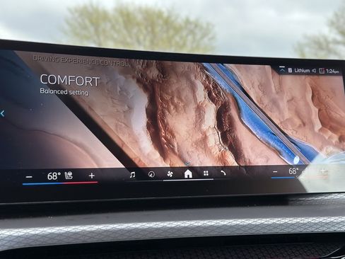 New 2025 BMW i4 xDrive40i w/ Premium Package image 44