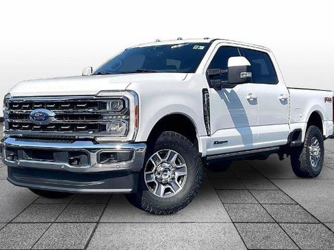 Certified 2023 Ford F250 Lariat w/ Lariat Ultimate Package AWD/4WD image 1