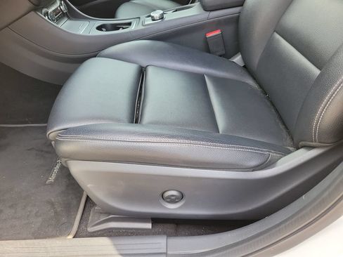 Used 2019 Mercedes-Benz GLA 250 image 12