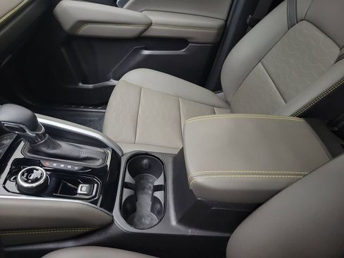 Used 2024 Chevrolet Colorado ZR2 w/ ZR2 Bison Edition image 28