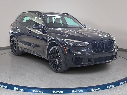 Used 2020 BMW X5 xDrive40i w/ M Sport Package AWD/4WD image 4