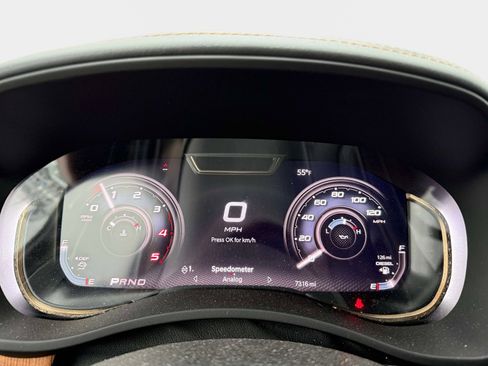 Used 2024 RAM 2500 Limited image 11