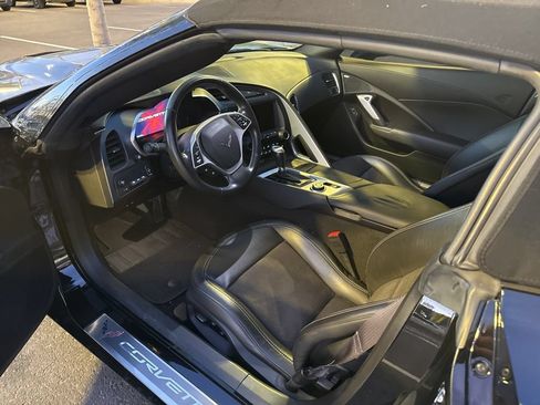 Used 2014 Chevrolet Corvette Stingray Convertible w/ 2LT Preferred Equipment Group RWD image 32