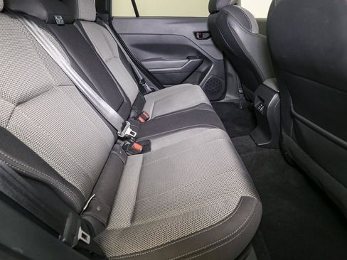 Used 2024 Subaru Crosstrek 2.0i Premium image 22