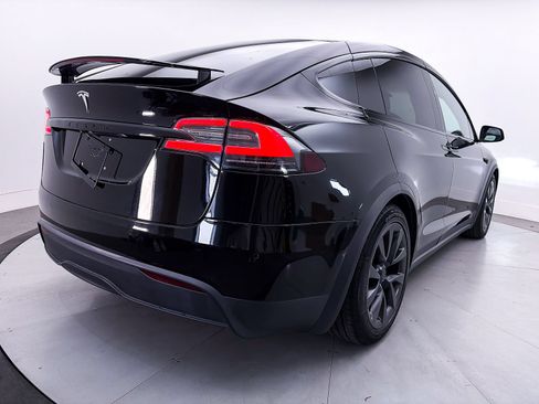 Used 2022 Tesla Model X AWD/4WD image 16