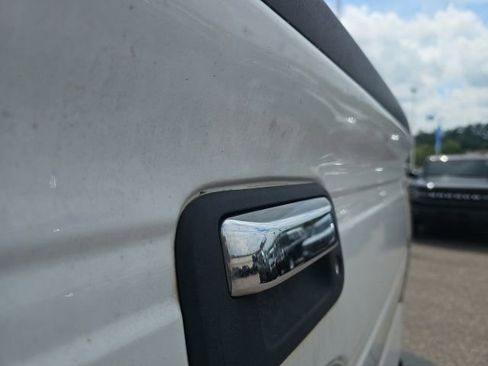 Used 2013 Ford F150 XLT w/ XLT Chrome Pkg AWD/4WD image 11