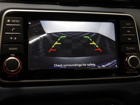 Used 2023 Nissan Versa SV w/ Trunk Package image 9