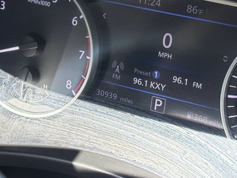 Used 2025 Nissan Sentra SV FWD image 38